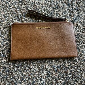 Michael Kors Tan Leather Wristlet